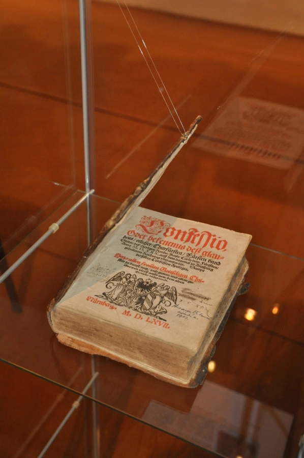 In Rimavská Sobota wird das Buch Confessio Augustana ausgestellt