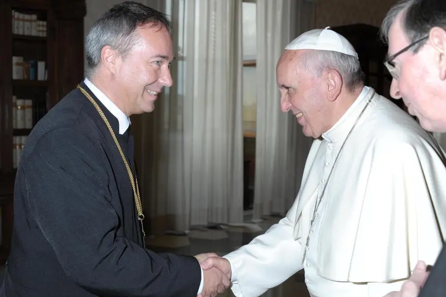 LWB-Delegation trifft Papst Franziskus
